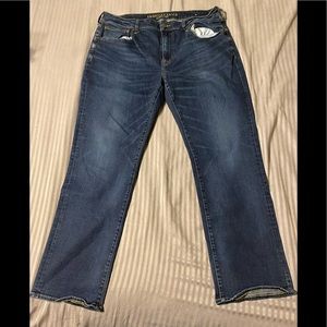 American Eagle original straight jeans size 38x32